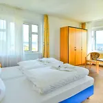 Hotel Strandhotel Bansiner Hof 3*
