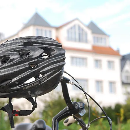 Strandhotel Bansiner Hof 3*